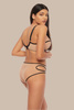 Soft Bra Mist Contour